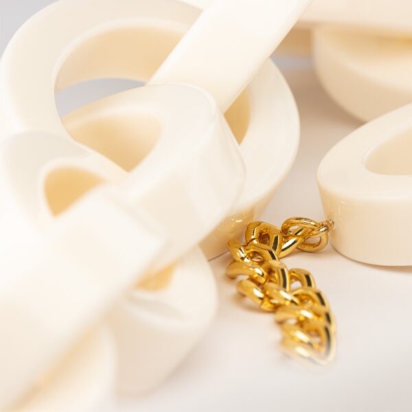 Giant necklace - off white - VANESSA BARONI - Image 2