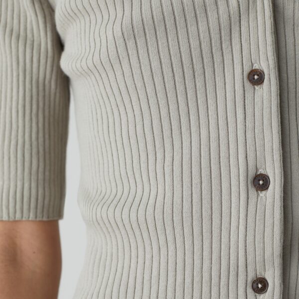 Vneck knitted cardigan short sleeve grey veneer - CLOSED - Image 4