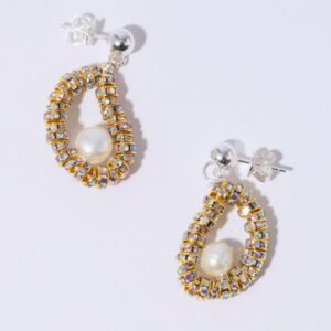 Tiny golden oysters earrings - PEARL OCTOPUSS.Y