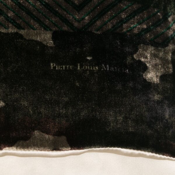 Scarf velvet dark green 065x200 cm - PIERRE-LOUIS MASCI - Image 3