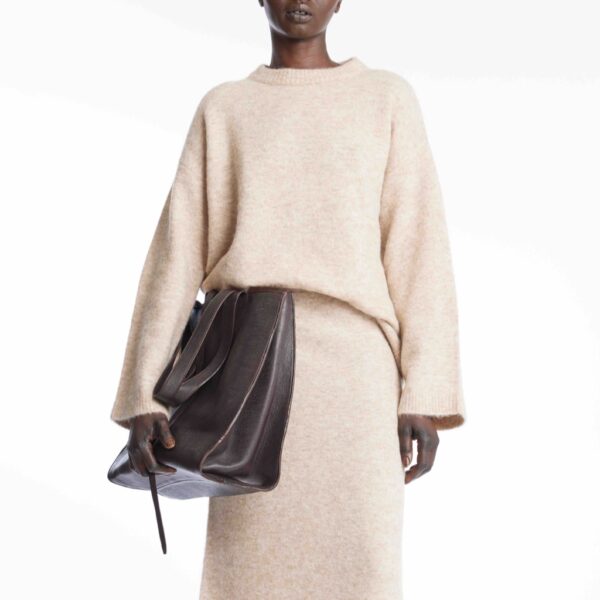 BEAU Knitted sweater sandstone - ONE AND OTHER - Image 2