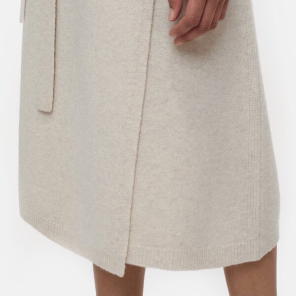 Wool wrap skirt beige - CLOSED - Image 5