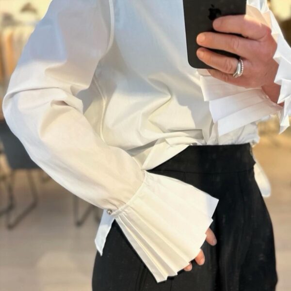 FLAVIA white shirt pleated - XACUS - Image 4