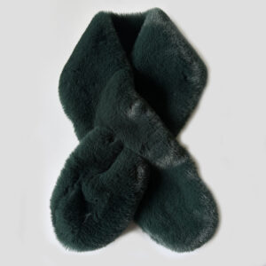 Faux fur scarf dark green - IRMAS HUS