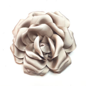 Flower Brooch 16 cm Beige - IRMAS HUS