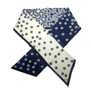Wool/silk scarf rectangular blue print - IRMAS HUS